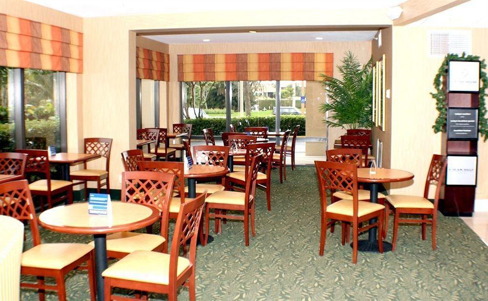 Hampton Inn Naples-Central Eksteriør bilde
