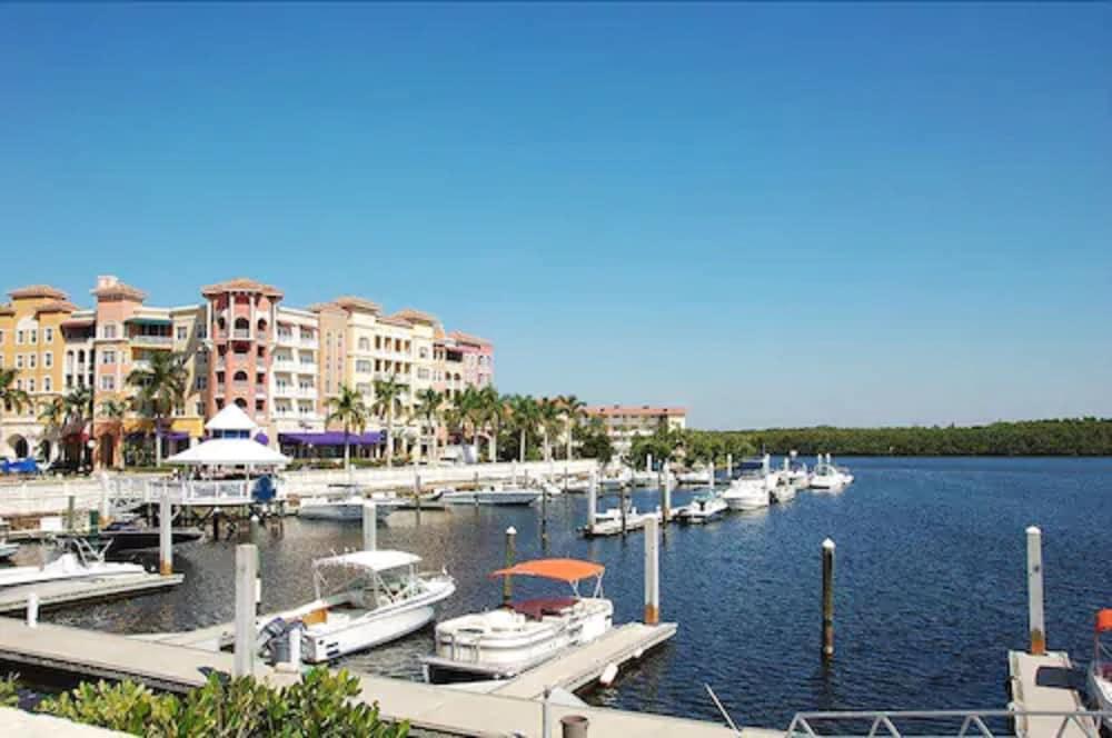 Hampton Inn Naples-Central Eksteriør bilde