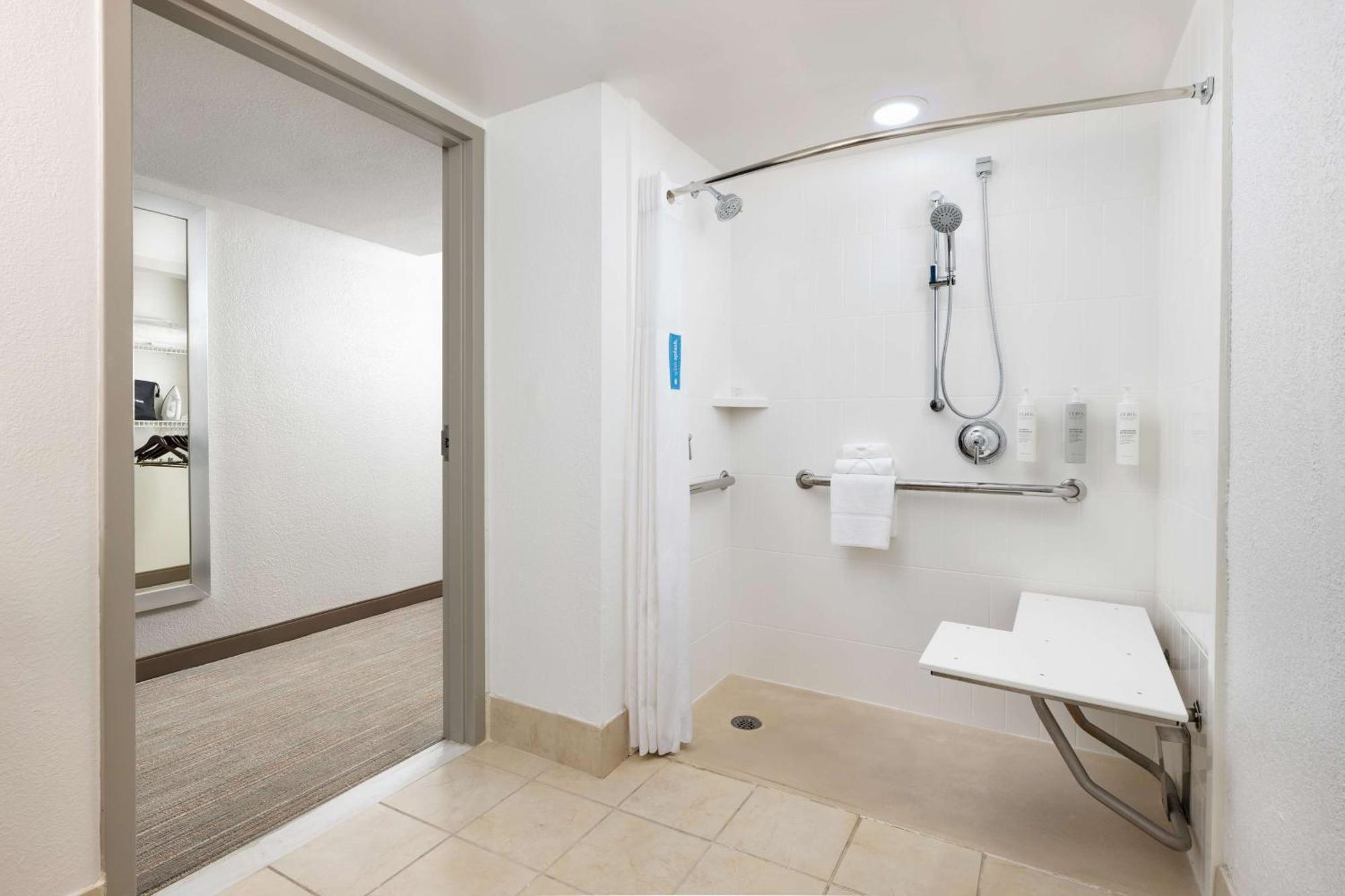 Hampton Inn Naples-Central Eksteriør bilde